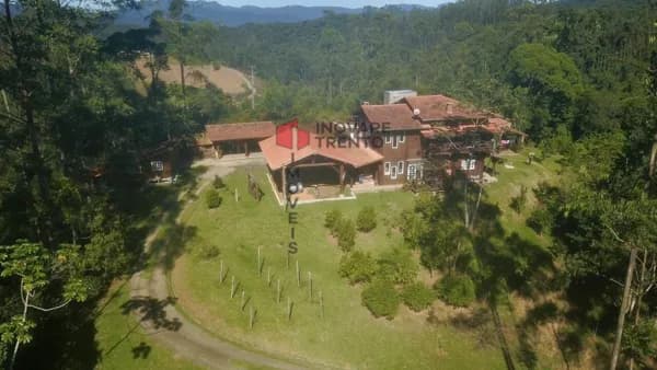Fazenda/Sítios/Chácaras em Nova Trento - Centro