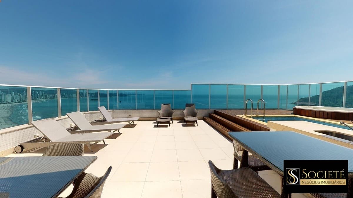 Cobertura Duplex Frente Mar com Piscina privativa no Edifício Costão da Barra em Balneário Camboriú - SC