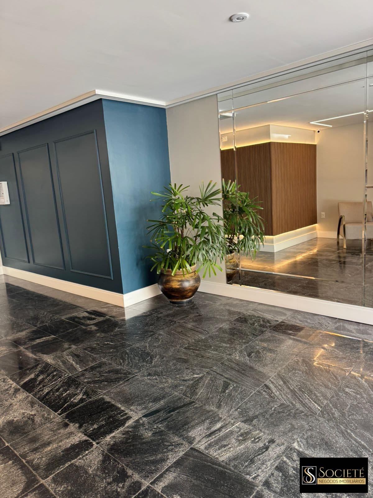 Apartamento à Venda no Edifício Nilo em Balneário Camboriú - SC