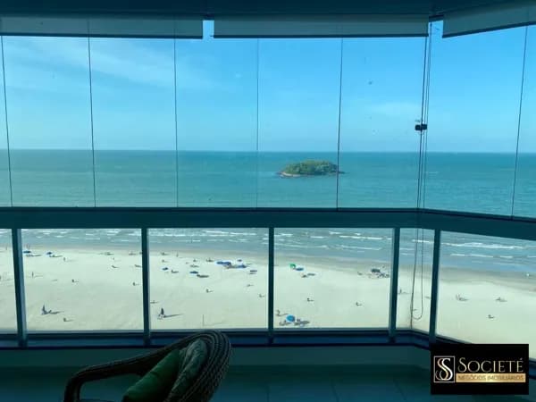 Apartamento Frente Mar à Venda no Edifício Luiz Dalcanale Filho em Balneário Camboriú - SC