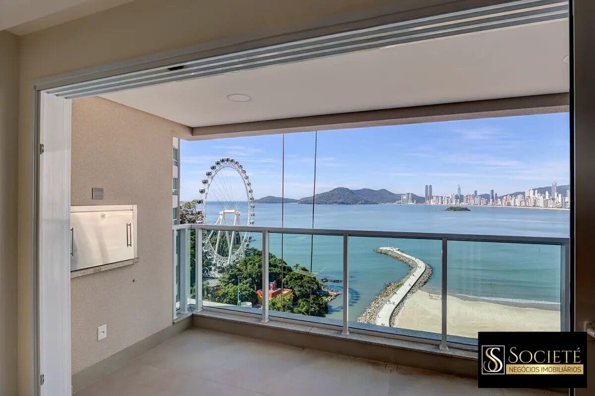 Apartamento Quadra Mar à Venda no Edifício Santé Boutique em Balneário Camboriú SC