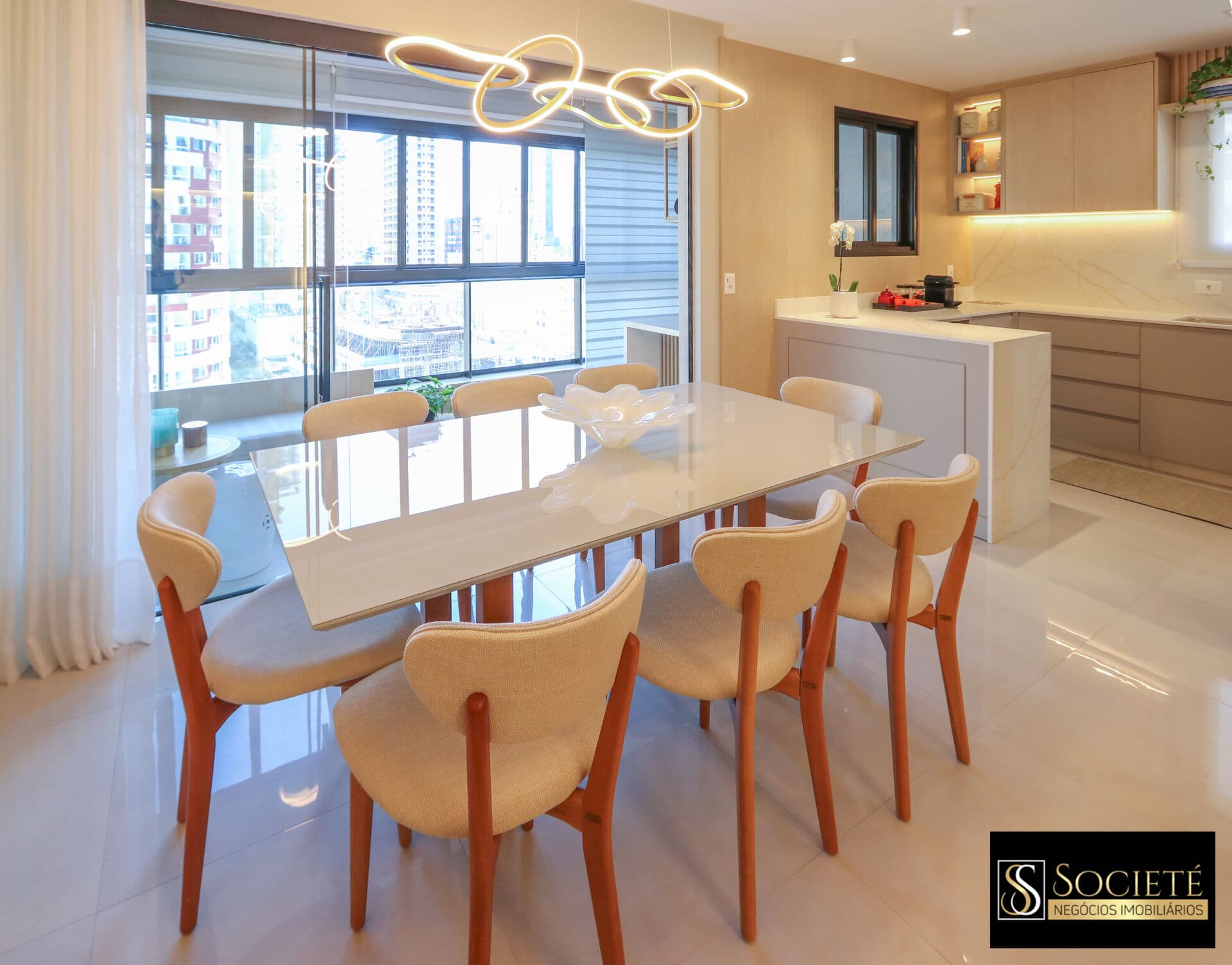 Apartamento à Venda no Edifício Argos Residence em Balneário Camboriú - SC
