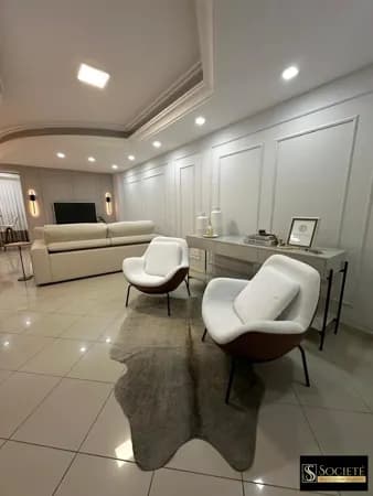 Apartamento Frente Mar à Venda no Edifício Império do Sol em Balneário Camboriú - SC