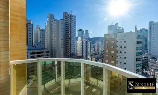 Apartamento à Venda no Edifício Maison San Lorenzo em Balneário Camboriú - SC