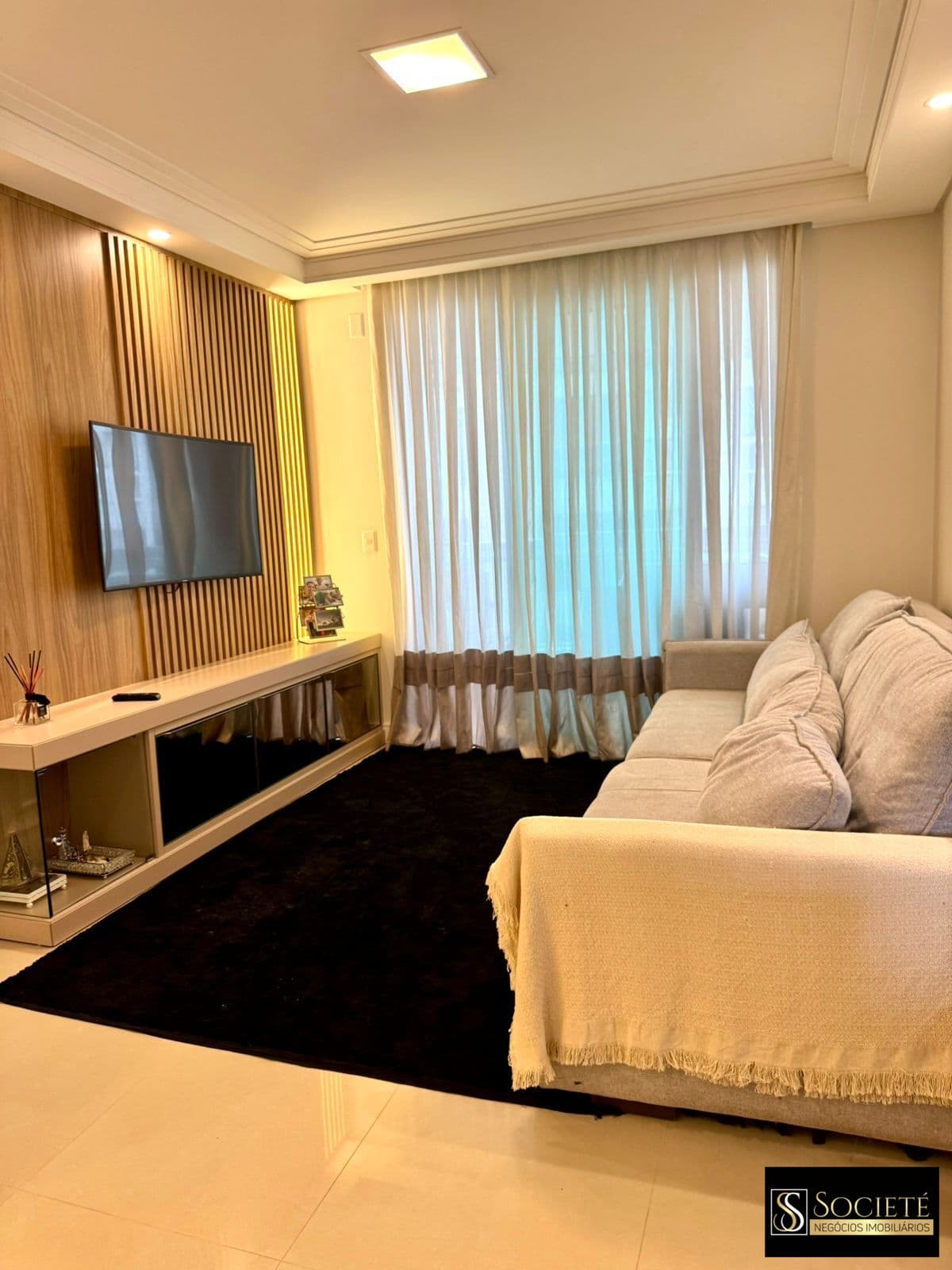 Apartamento à venda no Edifício Las Dunas em BAlneário Camboriú - SC