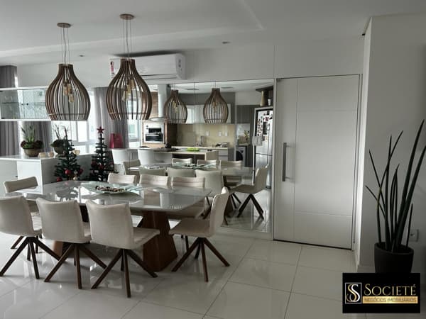 Apartamento à venda no Edifício Villa Veneto em Balneário Camboriú