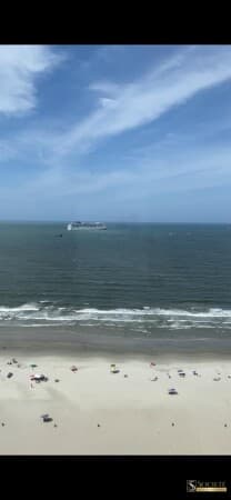 Apartamento Frente Mar No Edificio Pablo Picasso Em Balneário Camboriú