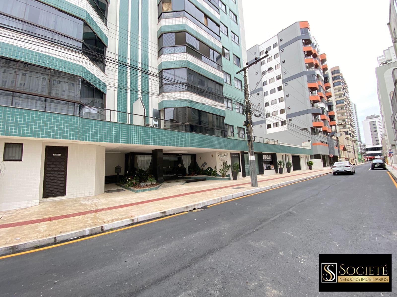 Apartamento à Venda no Edifício Claudia em Balneário Camboriú - SC