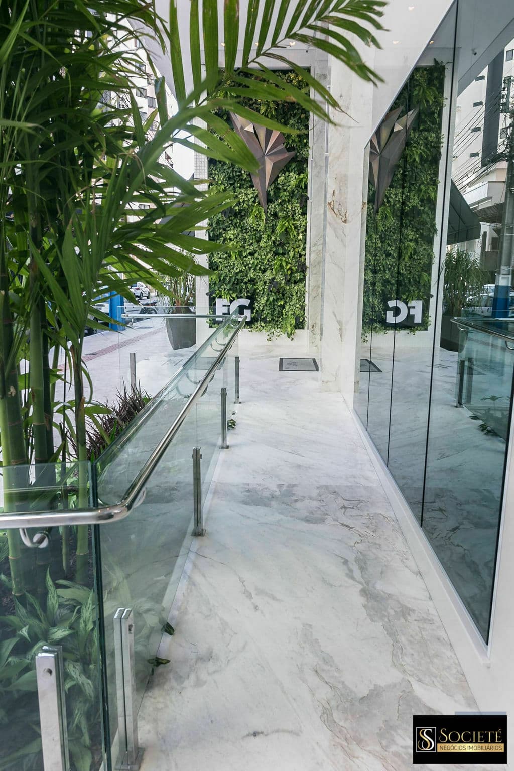 Sala Comercial no Centro no Splendia Tower