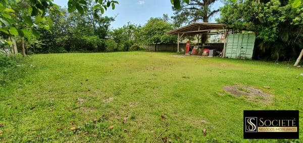 Terreno no Jardim iate Clube em Balneário Camboriú