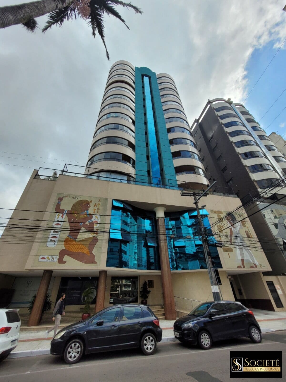 Apartamento à Venda no Edificio Sethi-I em Balneário Camboriú - SC