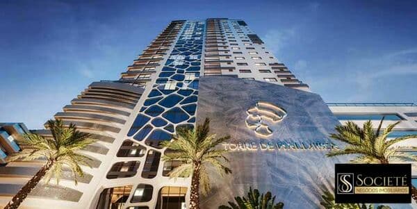 Apartamento à Venda no Edifício Torre de Mallorca em Balneário Camboriú /SC