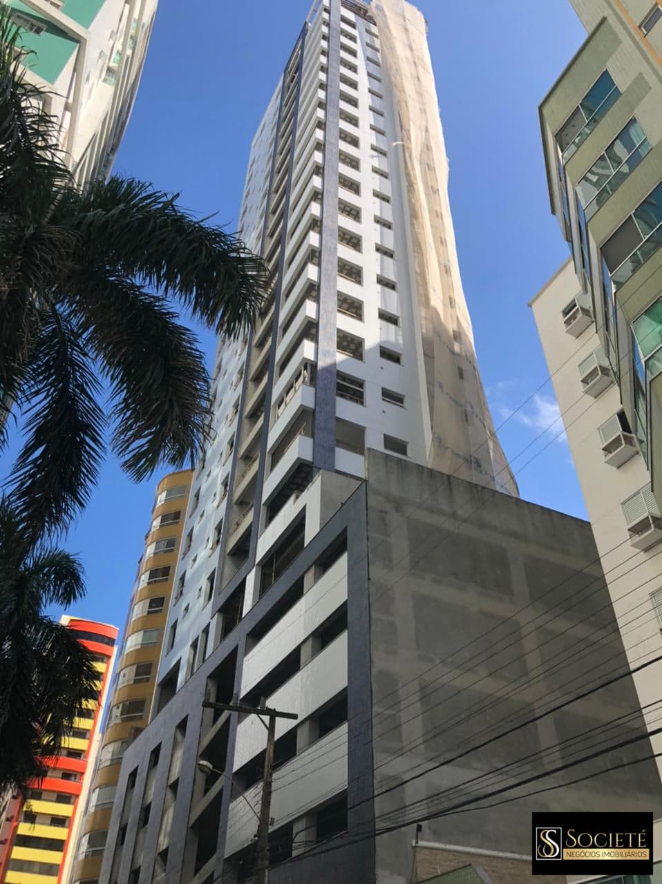 Apartamento Quadra Mar à Venda no Edifício Brescia Residencial em Balneário Camboriú - SC