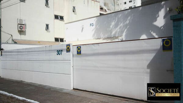 Casa Comercial no Centro de Balneário Camboriú