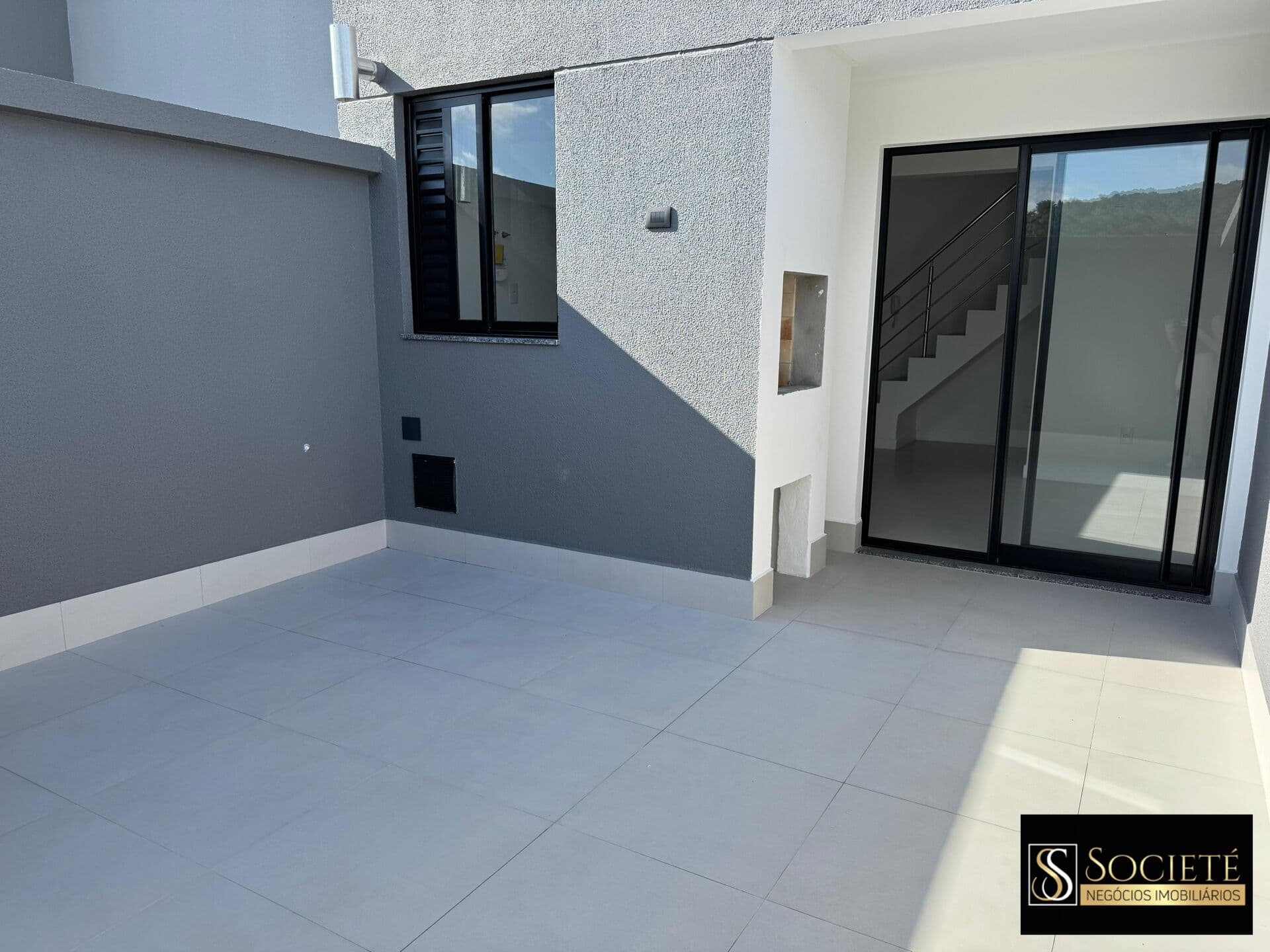 Apartamento Duplex à Venda no Edifício Bella Cintra em Balneário Camboriú - SC