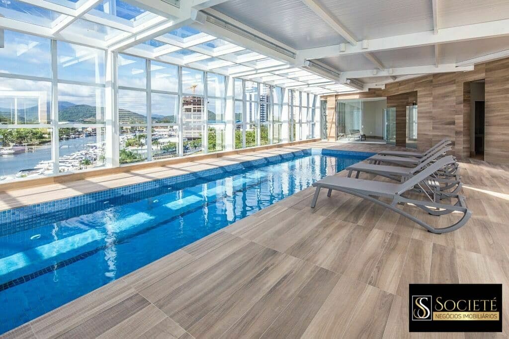 Apartamento Frente Mar à Venda no Edifício Ibiza Towers em Balneário Camboriú - SC