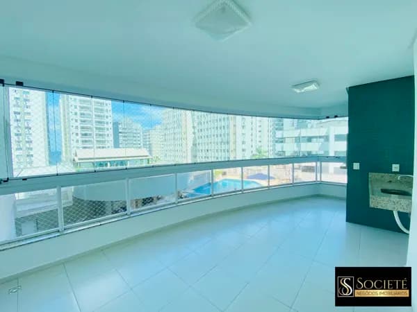 Apartamento Alto Padrão no Edifício Dimora Del Sole no Centro de Balneário Camboriú