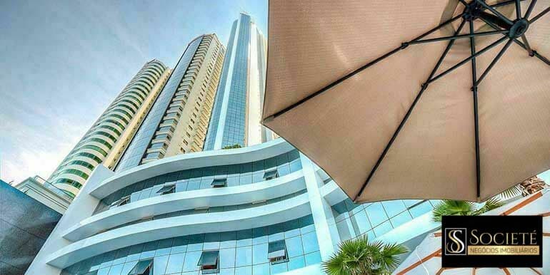 Apartamento Frente Mar à Venda no Edifício Ibiza Towers em Balneário Camboriú - SC