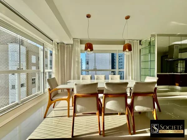 Apartamento Quadra Mar à Venda no Edifício Ilha do Sul em Balneário Camboriú = SC