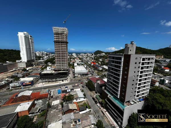 Apartamento Duplex à Venda no Edifício Palm Coast na Praia Brava em Itajaí - SC