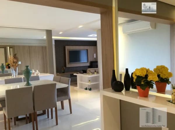 Apartamento Alto Padrão 2 suítes, um luxo, localizado entre os parques, venha conhecer.