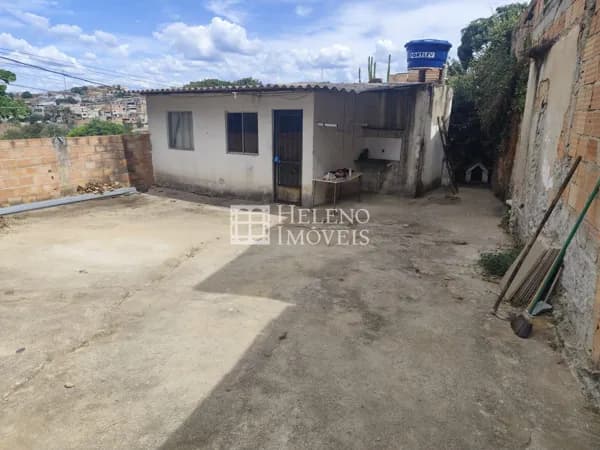 Casa em Vila Esportiva, Vespasiano/MG