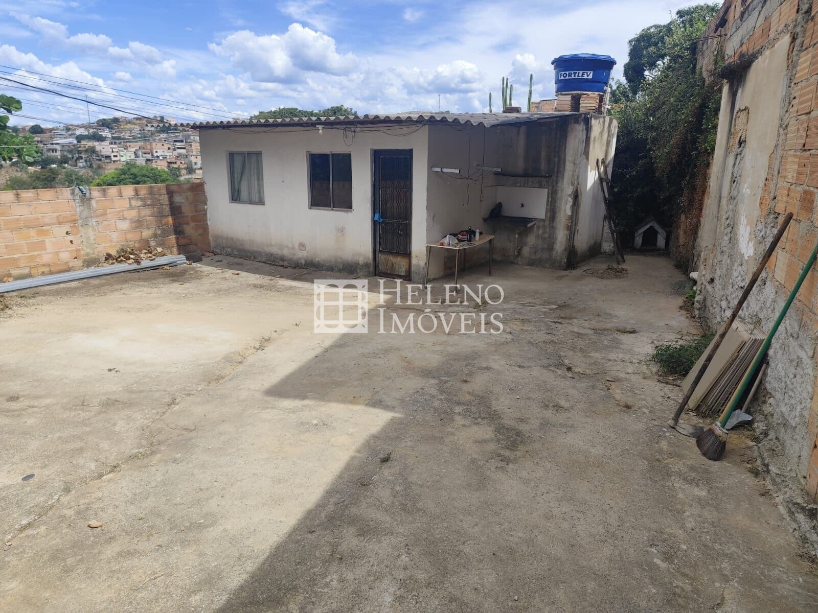 Casa em Vila Esportiva, Vespasiano/MG