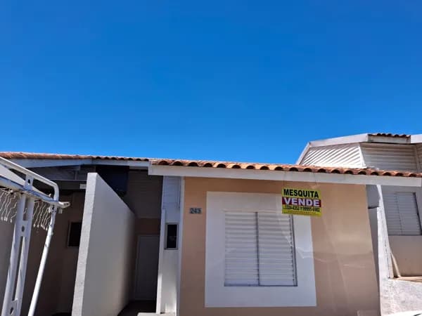 Casa de Condomínio em Londrina - Heimtal