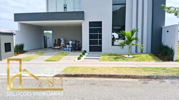 Casa Alto Padrão, com 3 suítes, piscina, hidromassagem, cozinha com móveis planejado