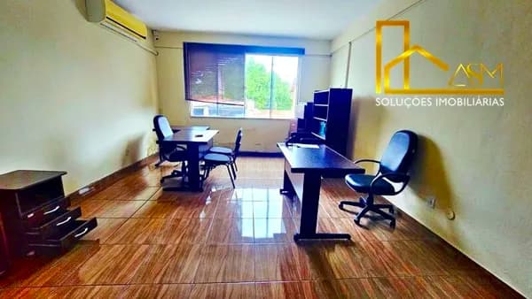 Sala Comercial, Mobiliada, no Centro de Maricá, RJ