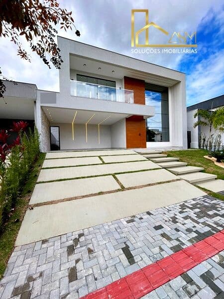Casa Duplex, Alto Padrão, com 3 Suítes (c/ Closet), Escritório, Piscina, em Condomínio, Inoã, Maricá.