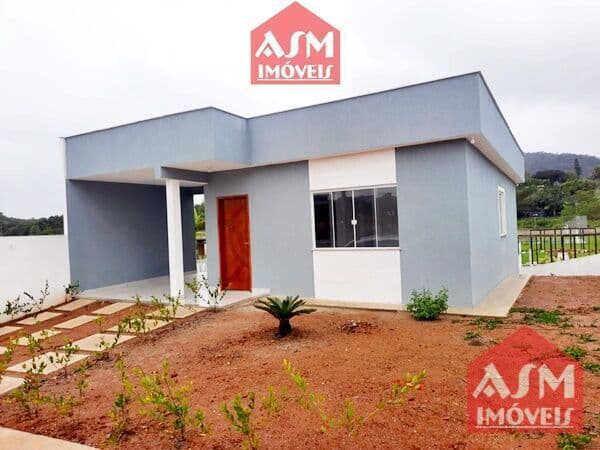 Casa Linear c/ Fino Acabamento em Excelente Condomínio em Ubatiba, Maricá - RJ