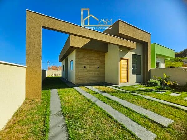 Casa com Projeto Moderno, em Condomínio, 2 Quartos (1 Suíte), Caxito, Maricá, RJ