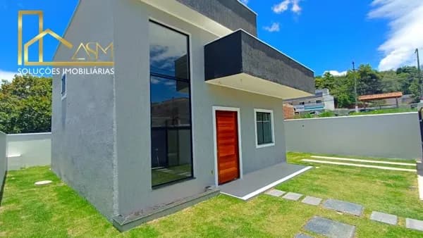 Casa com Designer Moderno, 2 Quartos (1 Suíte), em Itaipuaçu