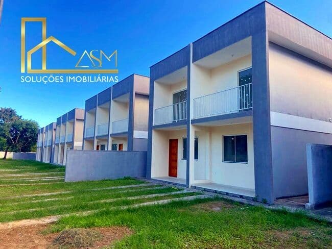 Casa Duplex co 2 Quartos, no Bairro de Itapeba, Maricá.