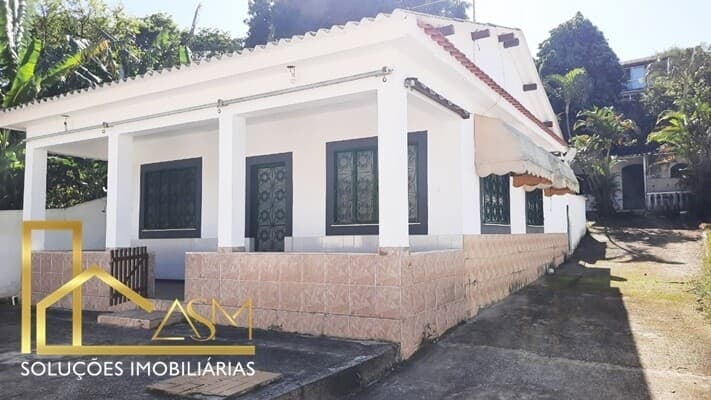 Excelente Casa c/ 3 Quartos p/ Fins Comercias ou Residencial, no Centro de Maricá – RJ