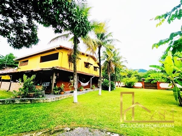 Linda Chácara, Sítio c/ Casa Principal, c/ Piscina, em Condado de Maricá - Maricá – RJ