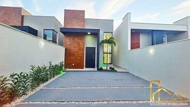 Excelente Casa em Itaipuaçu, com 3 quartos (1 suíte), sala c/ pé direito duplo, área gourmet c/ churrasqueira, piscina…