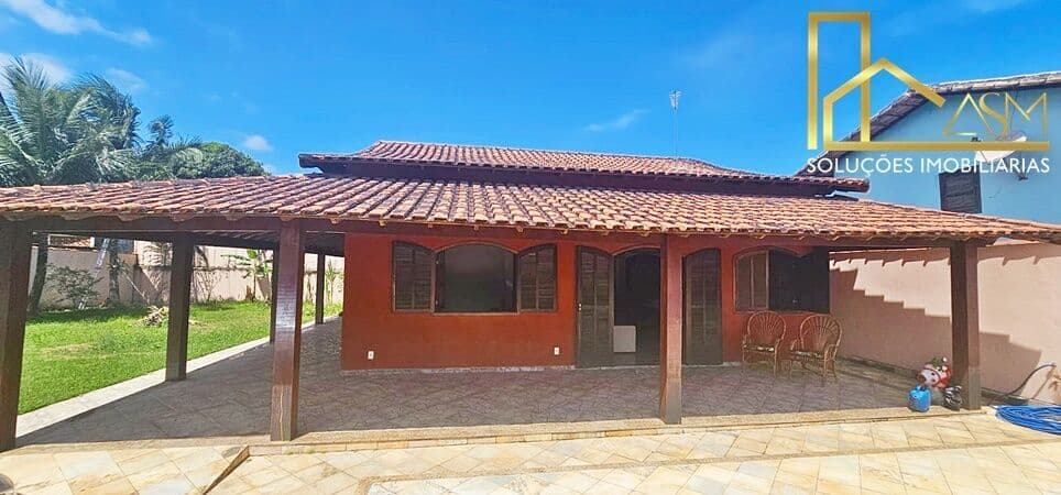 Casa em condominio, 2 quartos (1 suite), sala ampla, área gourmet, piscina, chuveirão…
