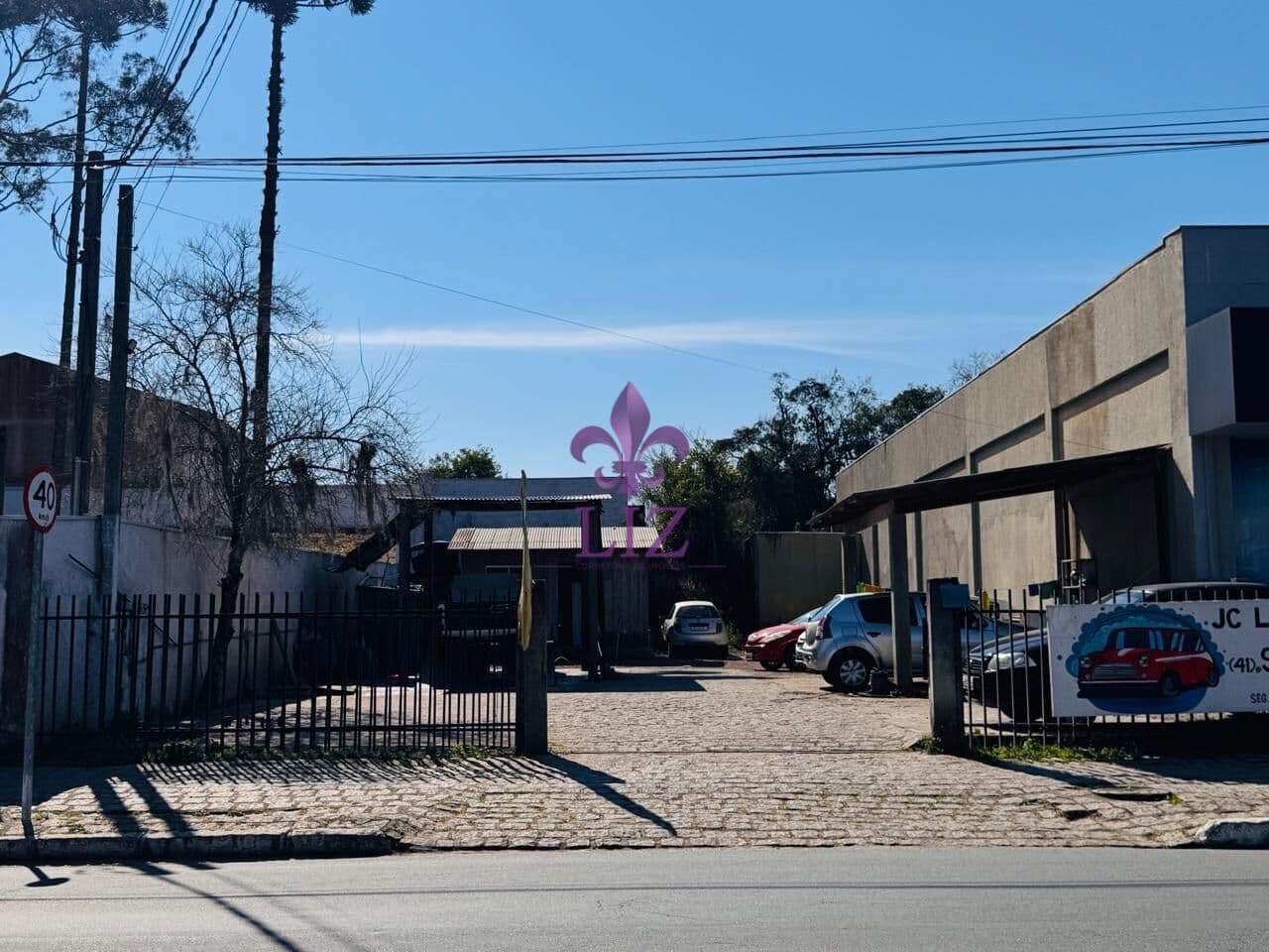 Terreno Comercial no Centro de Quatro Barras