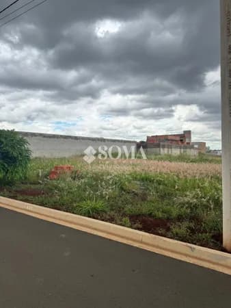 Terreno em Residencial Colinas do Engenho I, Limeira/SP