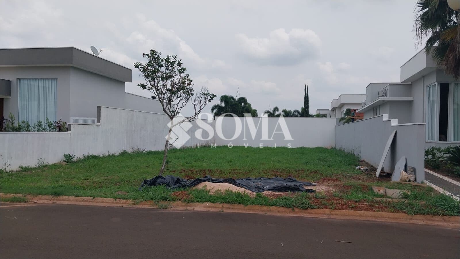 Terreno em Condomínio - Engenheiro Coelho/SP