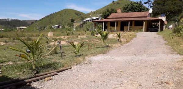 Fazenda/Sítios/Chácaras em Barra Mansa - Nossa Senhora do Amparo