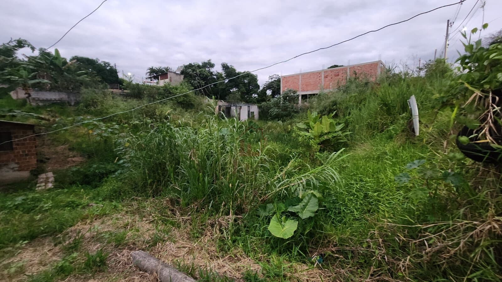 Lote/Terreno em Volta Redonda - Roma