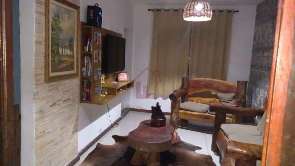 Sobrado em Barra Mansa - Abelhas