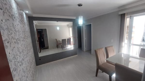 Apartamento térreo semimobiliado no Jardim Mariana
