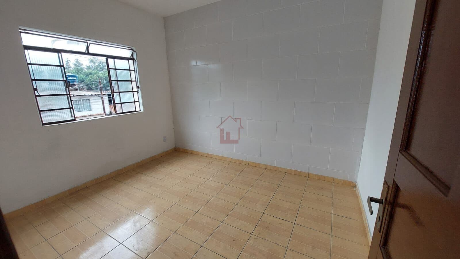 Casa de 3 quartos com Terraço no Eucaliptal