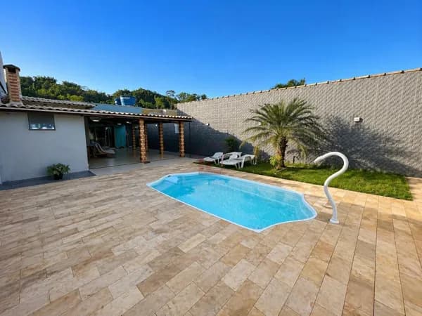 Casa em Volta Redonda - São Luís
