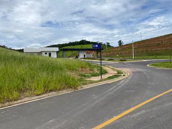 Lote/Terreno em Volta Redonda - São Geraldo