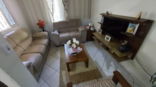 Sobrado em Volta Redonda - Água Limpa